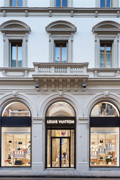 louis vuitton firenze nuovo negozio|Louis Vuitton Firenze Store in Firenze, Italia .